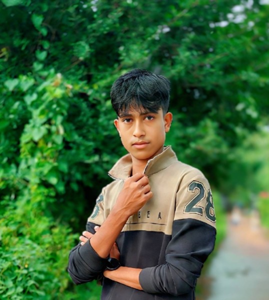MD Suhel Rana, 20, Vico del gargano