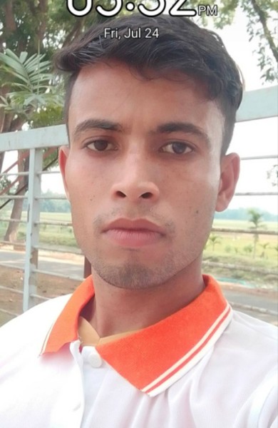 Minarul, 29, Istanbul