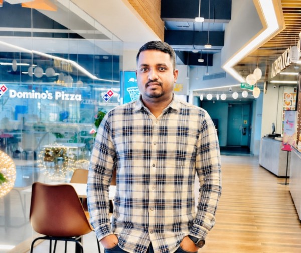 Ahmed, 27, uk