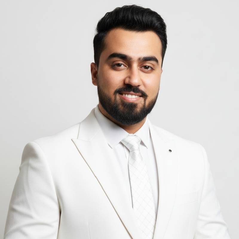 Samz Korim, 30, Illinois