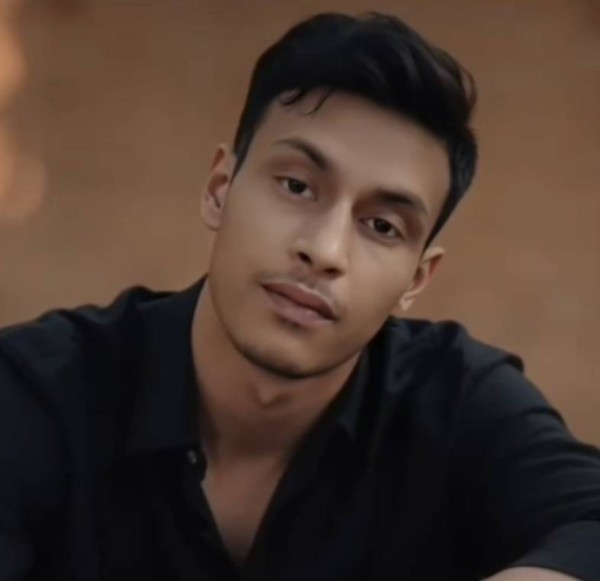 Akash, 26