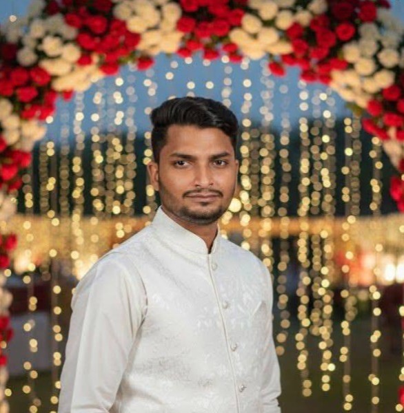Md pappu, 27, Magura Khulna Bangladesh
