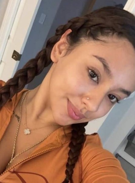 Mia, 34, New Mexico USA