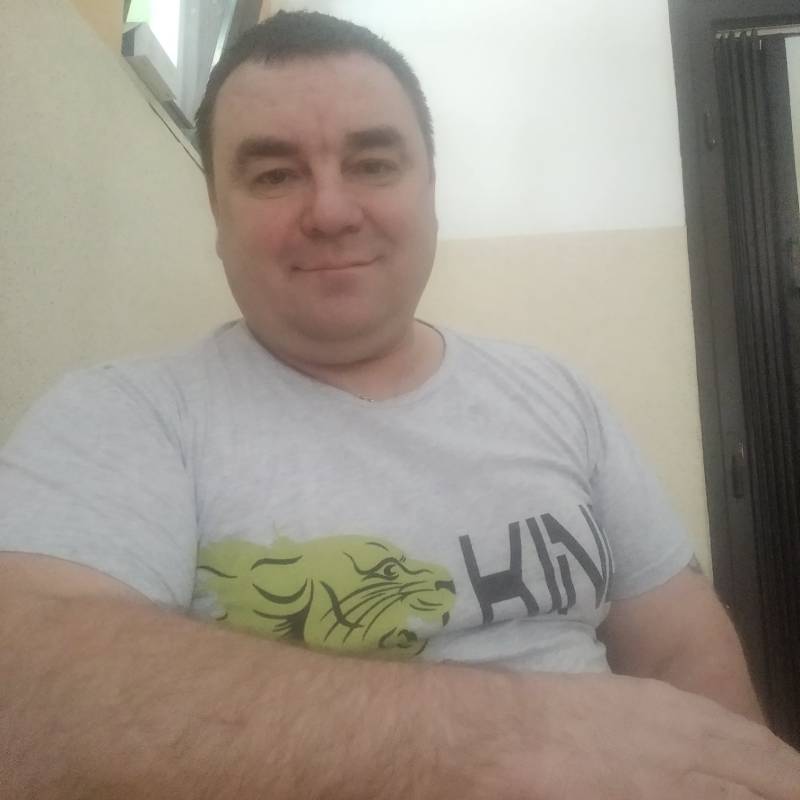 Kamil, 51, Cameroon