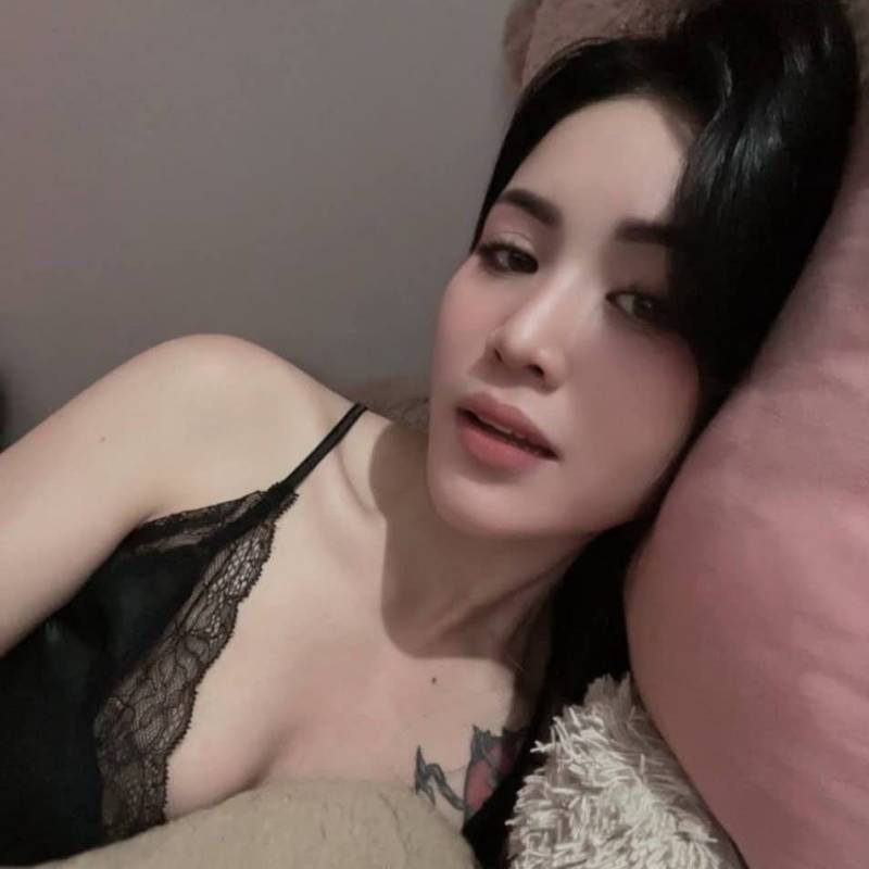 GorgeousMe, 32, Los Angeles