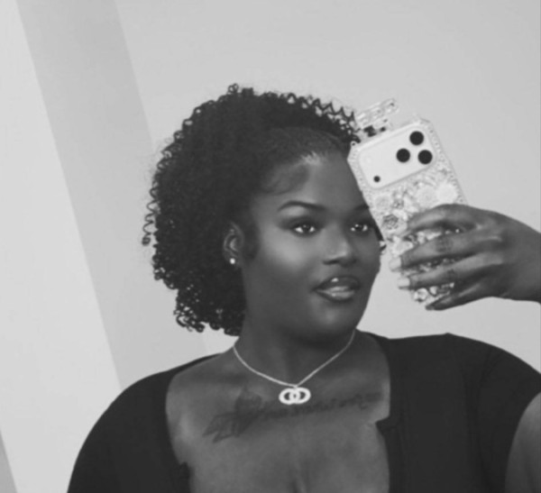 Victoria, 27, Albany NY