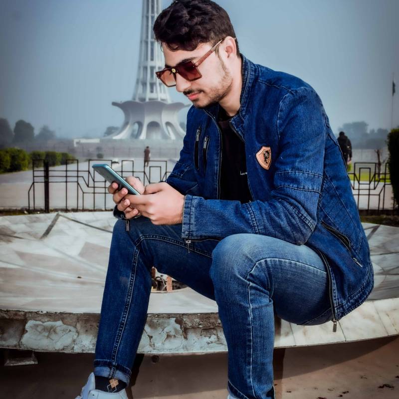 Uzair, 19, Chottogram