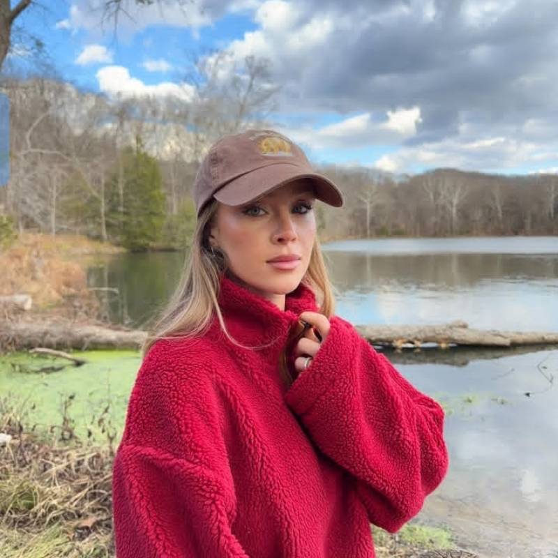 Mia, 26, Bedford Pennsylvania