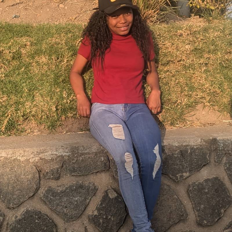 Stella, 27, Addis Ababa