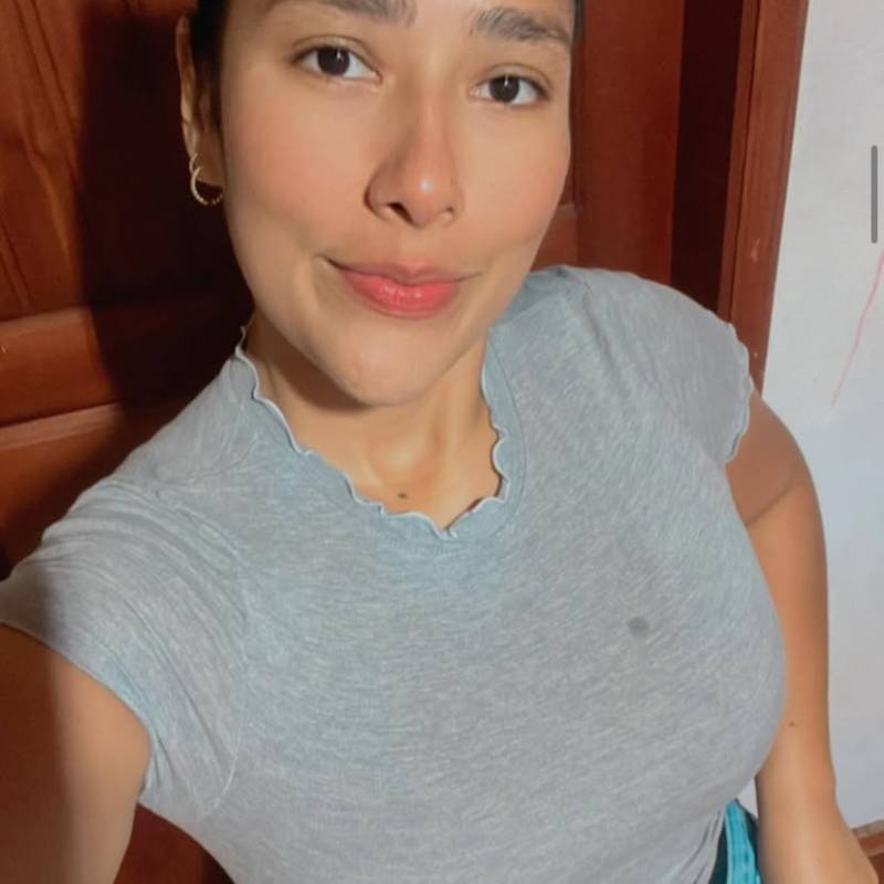 Laura, 41, Chittagong Bangladesh