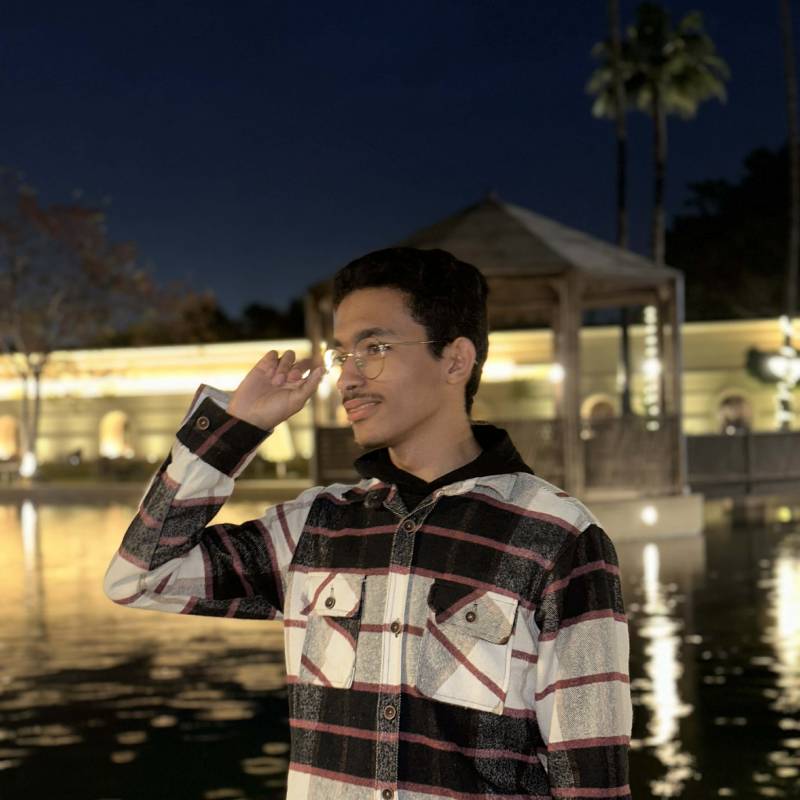 Mostafa, 18, New York
