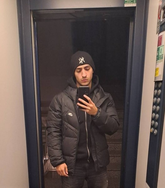 Giuseppe, 20