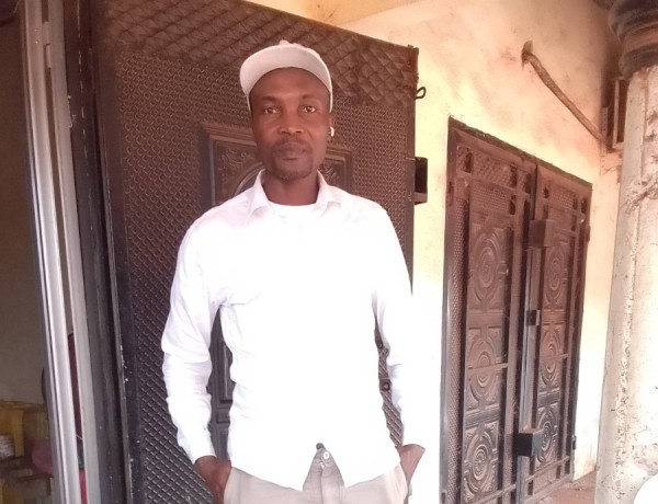 Lamine, 48, Banner Illinois