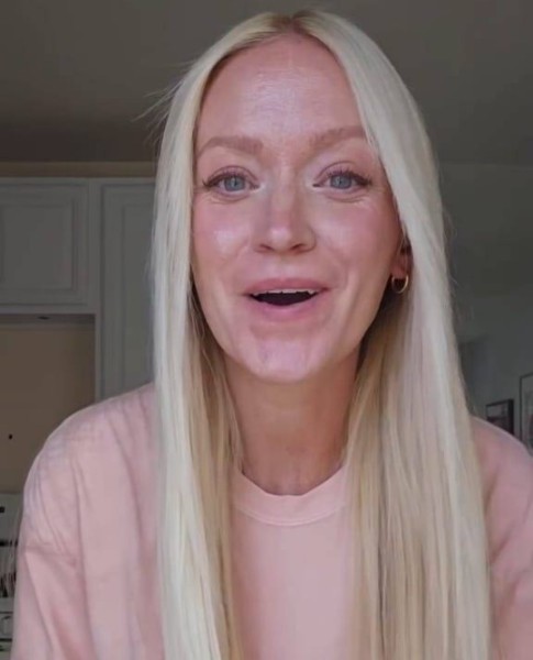 Ava, 35, london