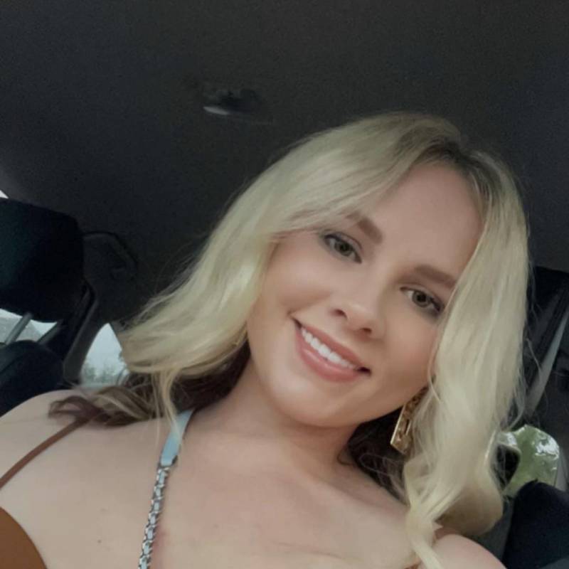 Kay, 30, Any