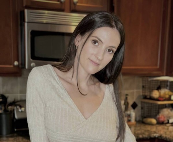 Vicky, 37, Egypt