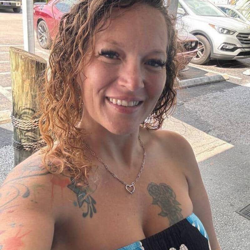 Laura sandral, 26, Peshawar Pakistan