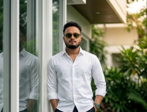 MD munna, 38, Jashore