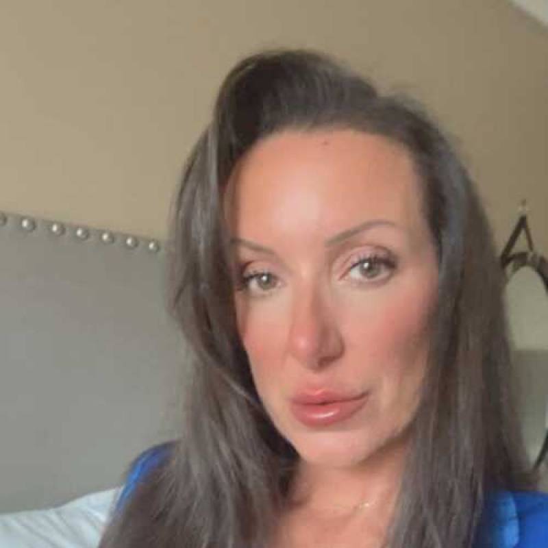 Jane, 43, Yemen