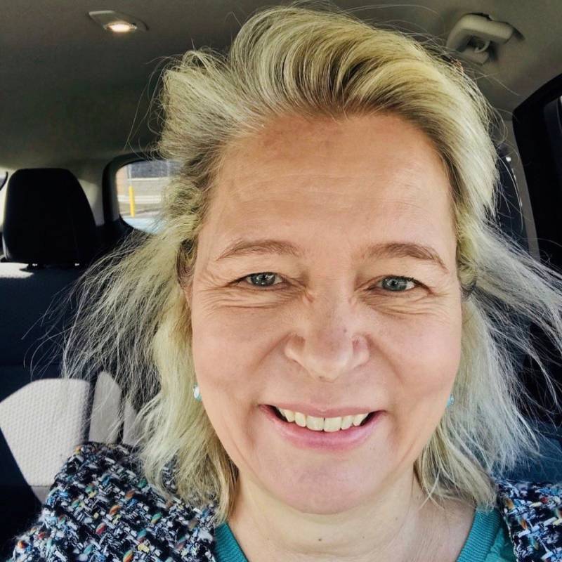 marie, 51, GERMANY