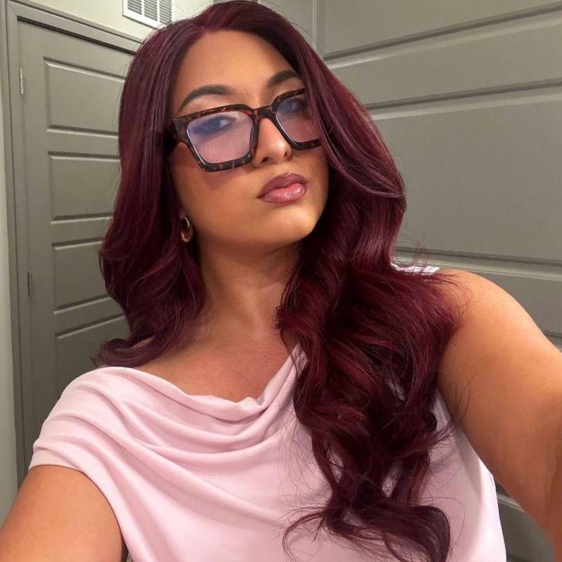 Angelina, 37, Brazil