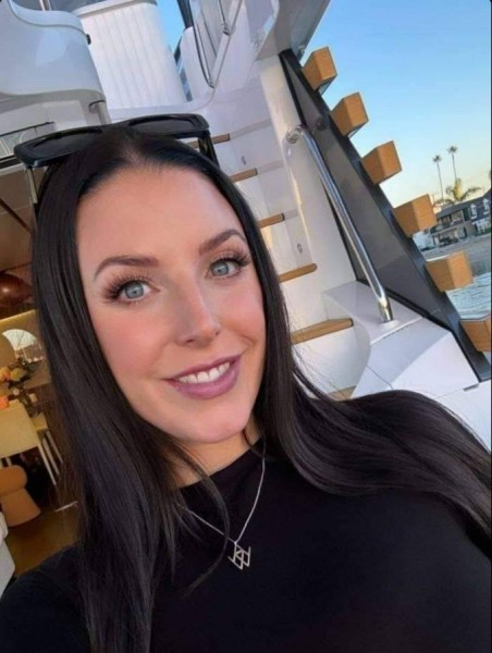Elsbeth, 31, Los Angeles