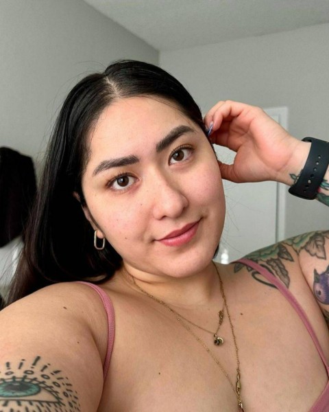 oliv, 32, I live in Madagascar