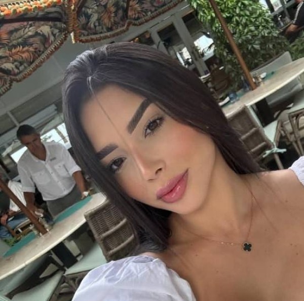 Mia Lavender, 33, Berlin