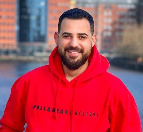 Dr. Frederic, 40, Belgium