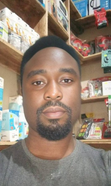 Stephen, 27, borguna