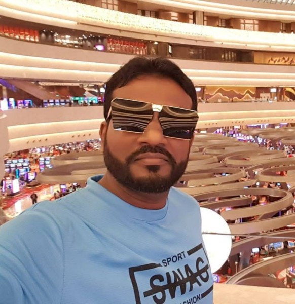 Mahmud, 31, Amsterdam