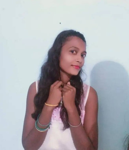 Chandrawati kumari, 32, Naveda