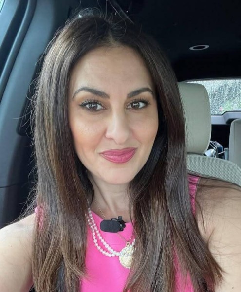 Lorrie Phillips, 53, Rawabi area