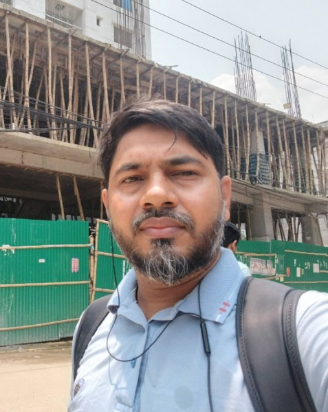 Monir, 35, Dhaka