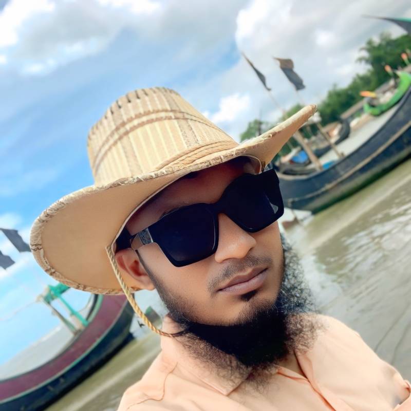 KHAN, 31, jekapbils