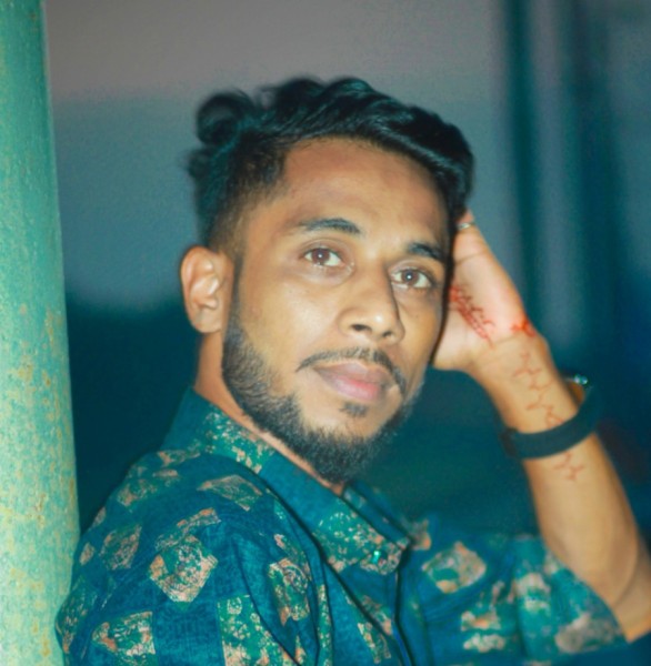 Abir, 28, waltham