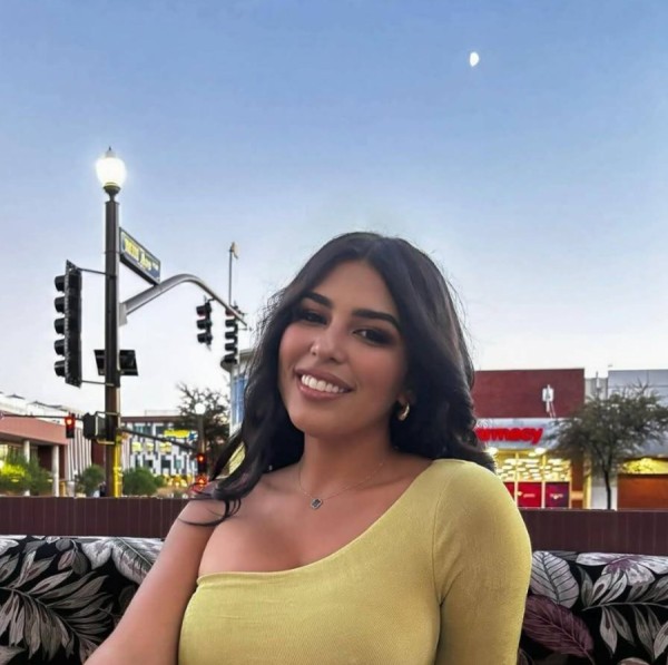 jenny, 33