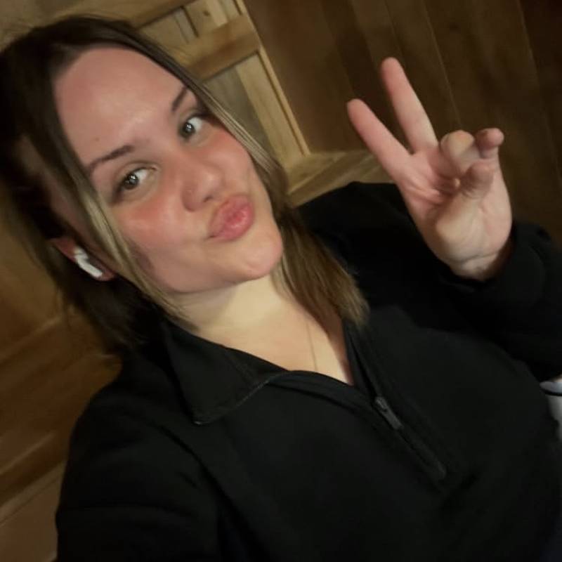 Ophelia, 42, Saudi Arabia