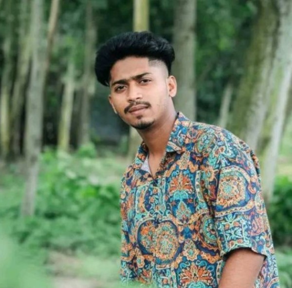 RK Rakib, 24, Zurich