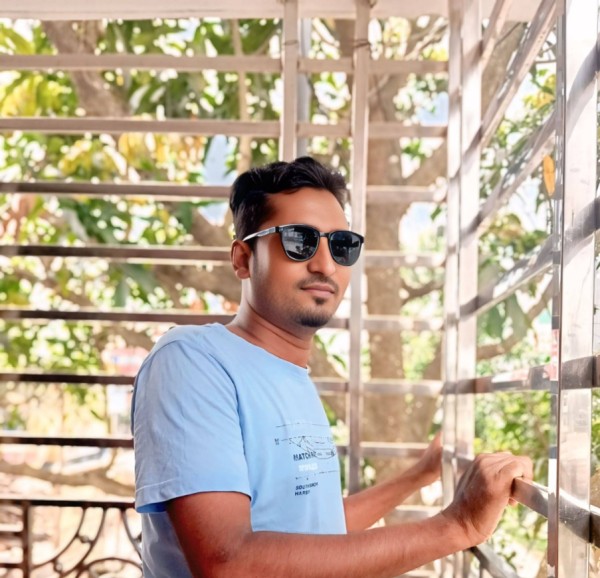 Shovo, 31, Mumbai