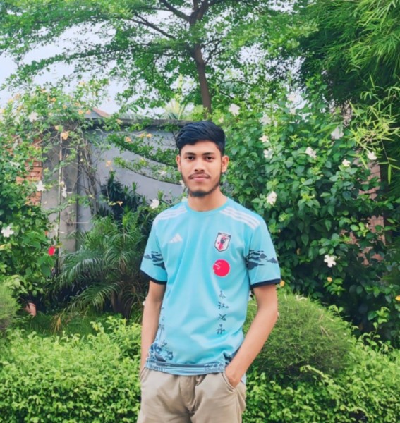 Fahim, 25