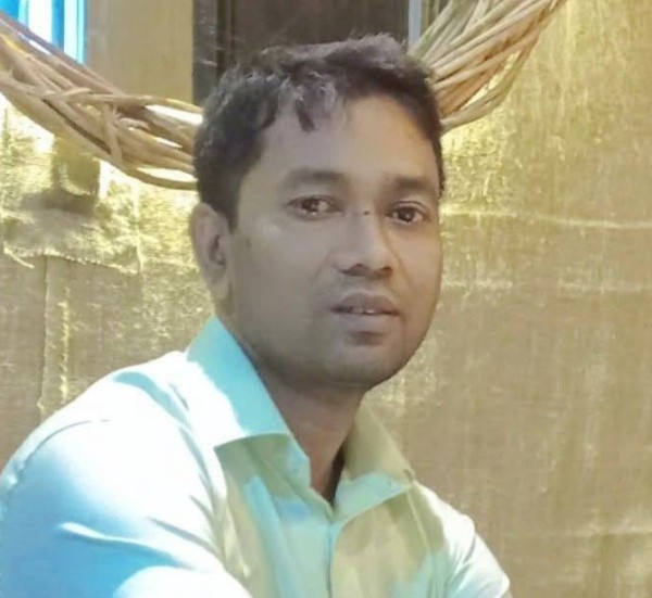 Litan, 44, Bangladesh Rangpur