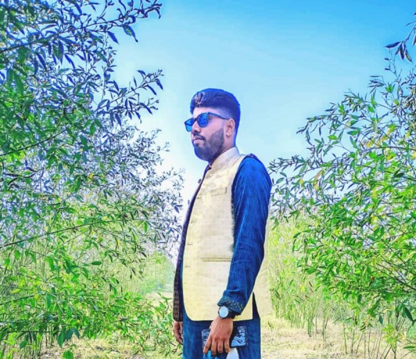 Mr Islam, 30, NARAYANGANJ DHAKA BANGLADESH