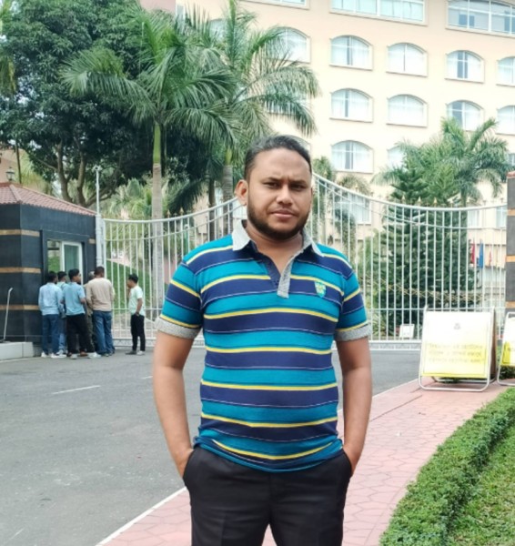 Rahaman, 33, borguna