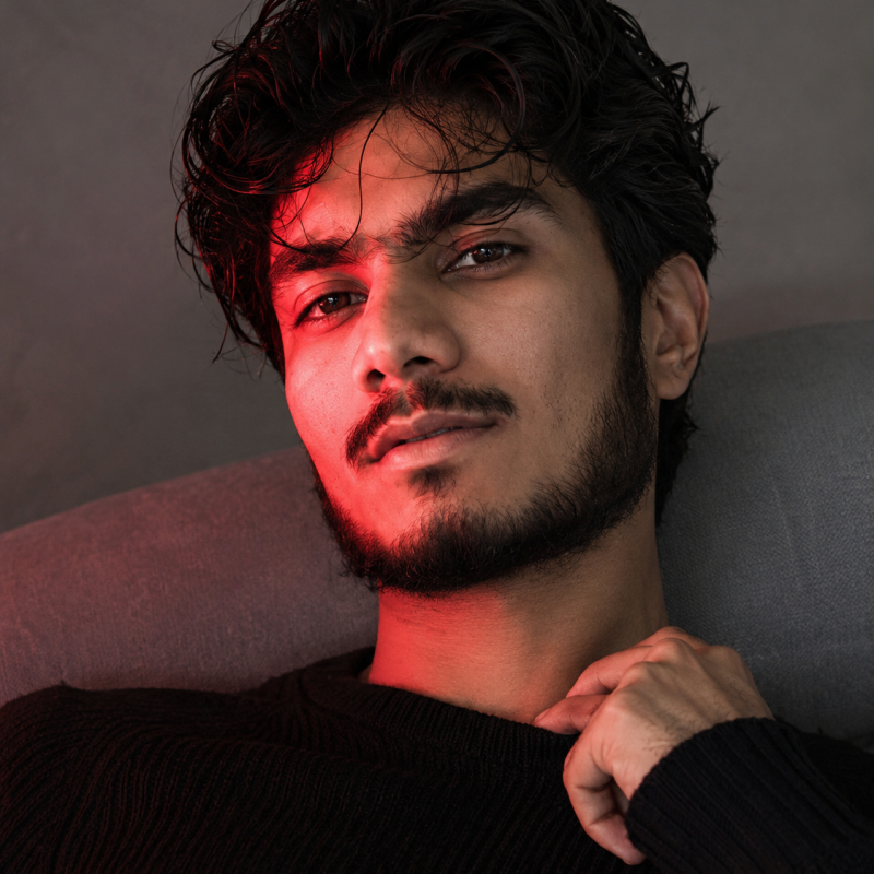Malik, 23, saudi
