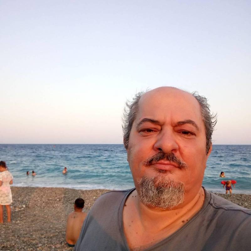 TURHAN YÜKSEL