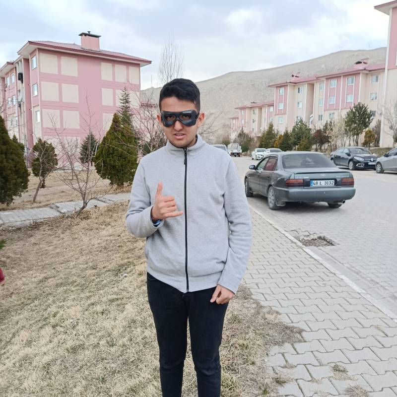 Murat Ay