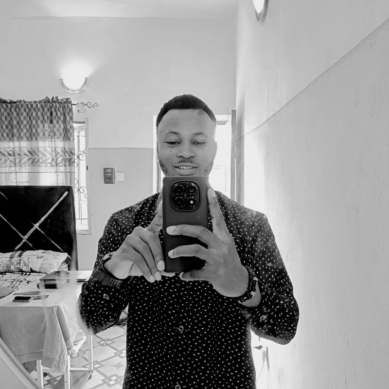 https://tr.fivedate.com dating Femi007 in Nijerya
