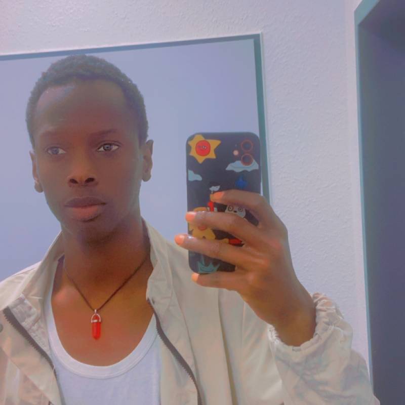 https://tr.fivedate.com dating Mussa in Almanya