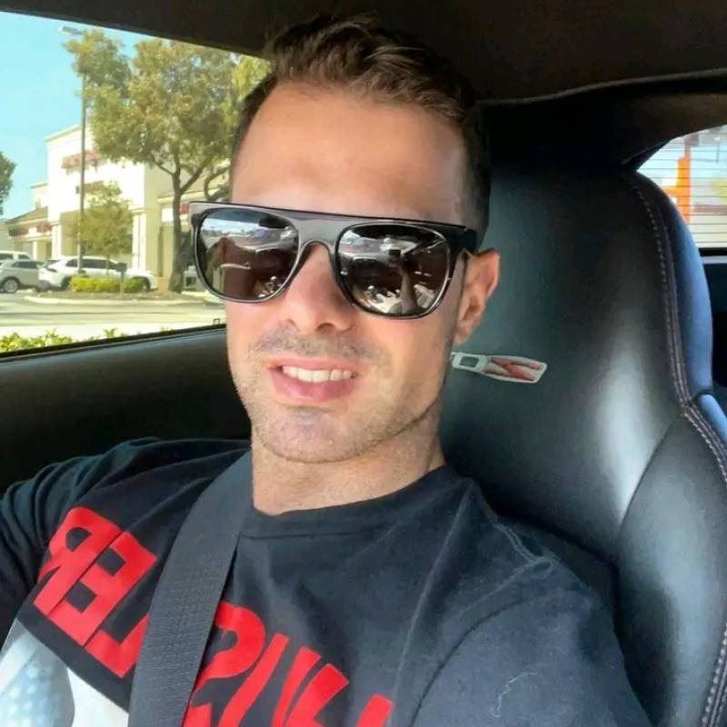 https://tr.fivedate.com dating Elufem in Hollanda